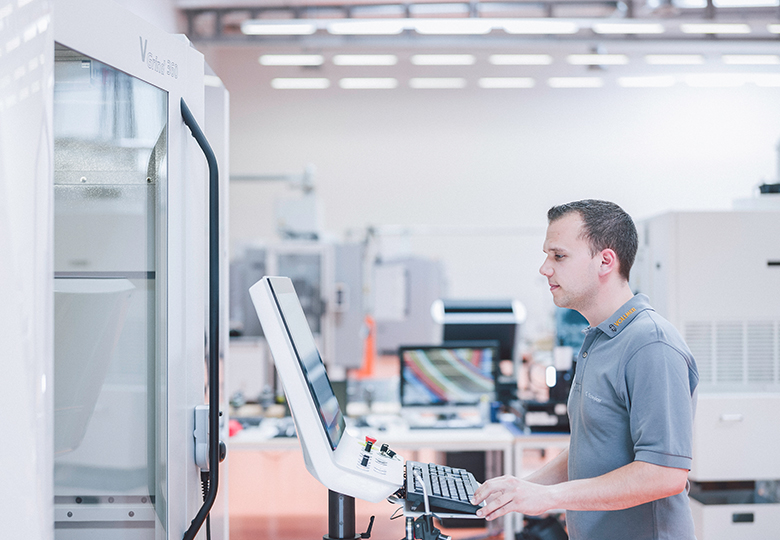 VOLLMER mit ORBIS MES: KPIs auf einen Blick – Echtzeiteinblick für mehr Produktivität KPIs auf einen Blick – Echtzeiteinblick für mehr Produktivität