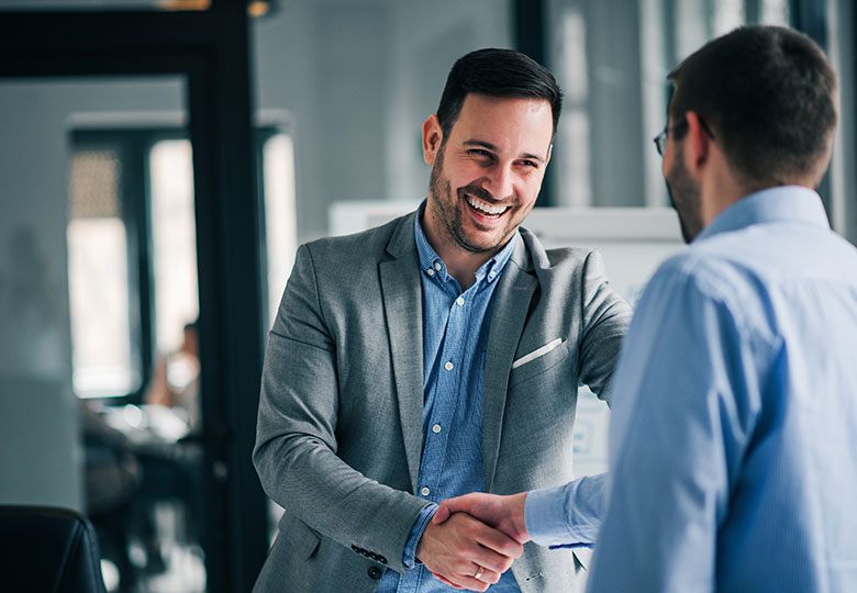 Make it easier to use the Dynamics 365 CRM tool and manage customer relationships more efficiently with change management Introduce Dynamics 365 with change management