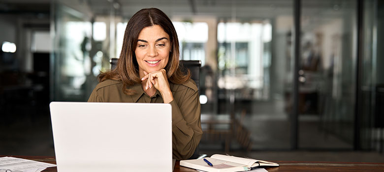 Transform communication & networking across your company through a social intranet Communication & networking through a social intranet