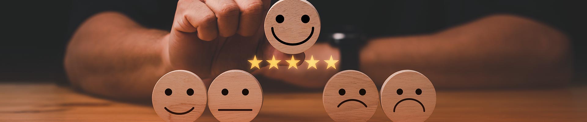 Lernen Sie die Best Practices der Customer Experience Platform mit Microsoft kennen! Webinar-Aufzeichnung Microsoft Customer Experience Platform