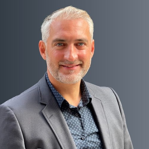 Portrait de Damien Schirrer, le directeur ORBIS France